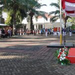Wakil Rektor I dan II Universitas Hang Tuah Hadiri Upacara HUT ke-80 RI LLDIKTI Wilayah VII, Petugas Didominasi Civitas UHT