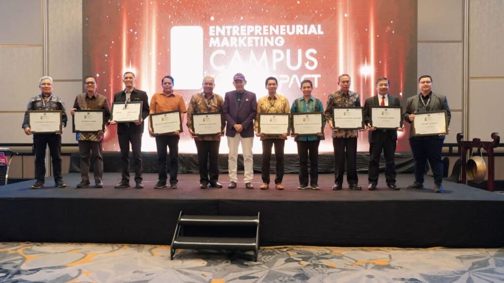 Universitas Hang Tuah Raih Penghargaan di Indonesia Marketing Festival 2025