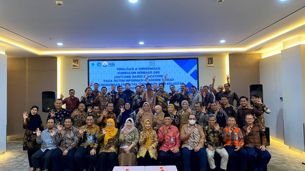 Fakultas Teknik dan Ilmu Kelautan: Finalisasi dan Sinkronisasi Kurikulum Berbasis OBE pada Sistem Informasi Akademik