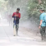 Jelang Penutupan, Warga Soko dan Satgas TMMD 125 Bojonegoro Laksanakan Kerja Bakti