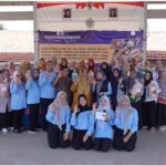 Ibu-Ibu PKK Desa Tenaru Antusias Ikuti Demo Pembuatan Sabun Kunyit dan Minuman Herbal Instan