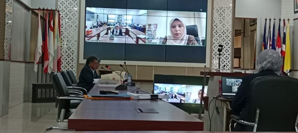 Prestasi Gemilang, Dosen FTIK UHT Raih Gelar Doktor dari Universitas Brawijaya