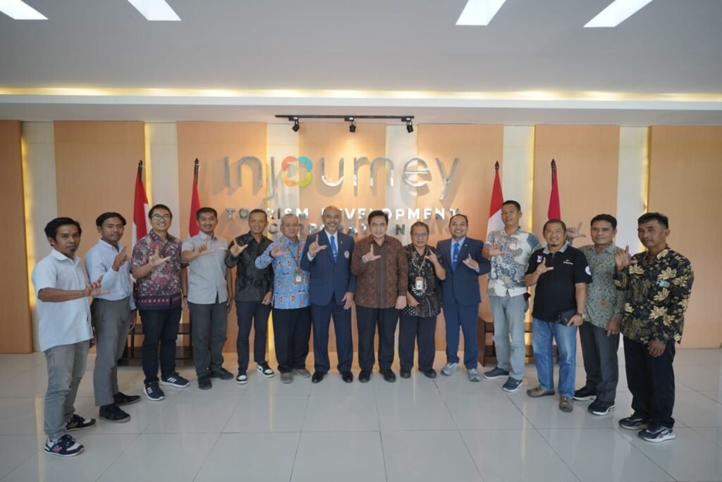 UHT, UNIZAR, dan Administrator KEK Mandalika Teken MoU: Perkuat Kolaborasi Akademik dan Pemberdayaan Daerah