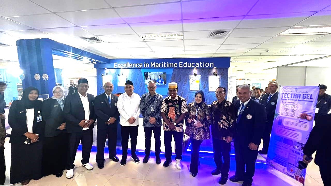 Teknologi Maritim UHT Menjadi Sorotan di Konferensi Puncak Perguruan Tinggi 2025