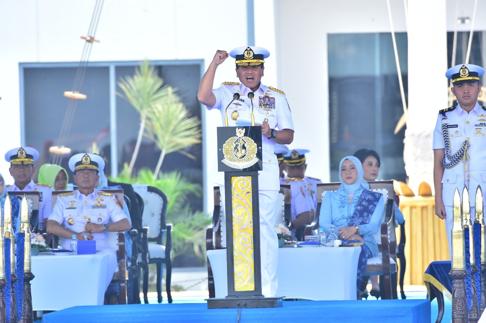 Taruna FVP UHT Semarakkan Hari Armada: Disiplin, Dedikasi, dan Semangat Bahari