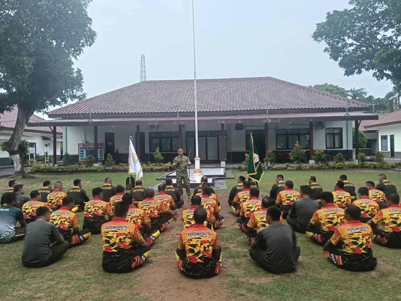 Kasi Ops Korem 084/Bhaskara Jaya Pimpin Asistensi Latihan Pencak Silat Militer di Wilayah Madura