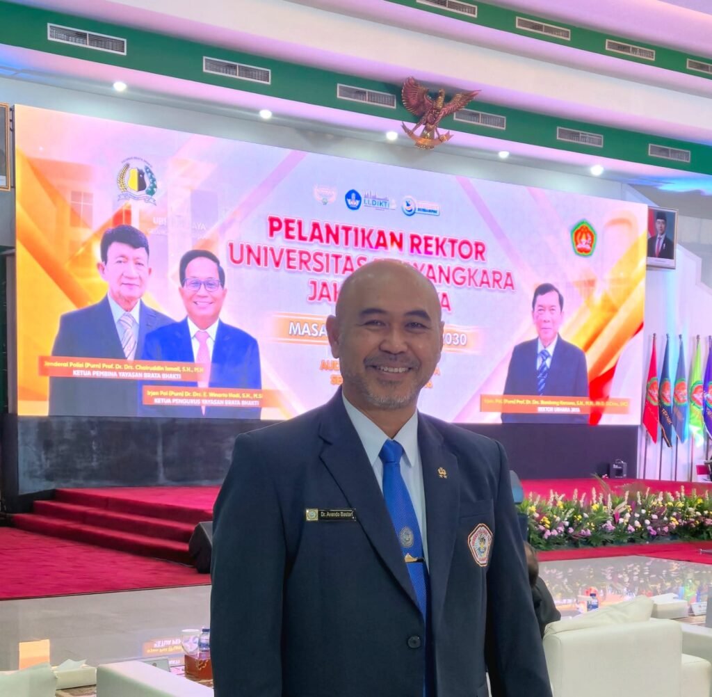 Sinergi Kampus Menguat ! Rektor UHT Hadiri Pelantikan Rektor Baru UBJ