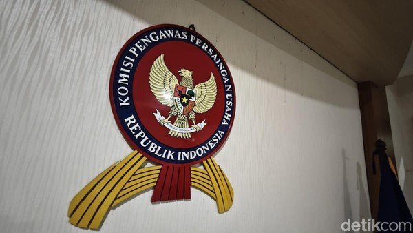 KPPU Denda 97 Pinjol Rp 755 M Perkara Kartel Bunga